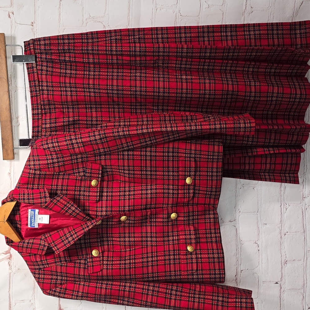 Pendleton 80's Red 100% Wool Tartan Suit Blazer & Pleated Skirt Womens Size 10P - Picture 1 of 15